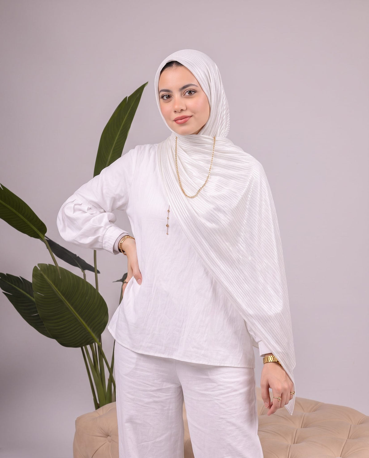 Metalic Knit Stripe Scarf in White #Color_White