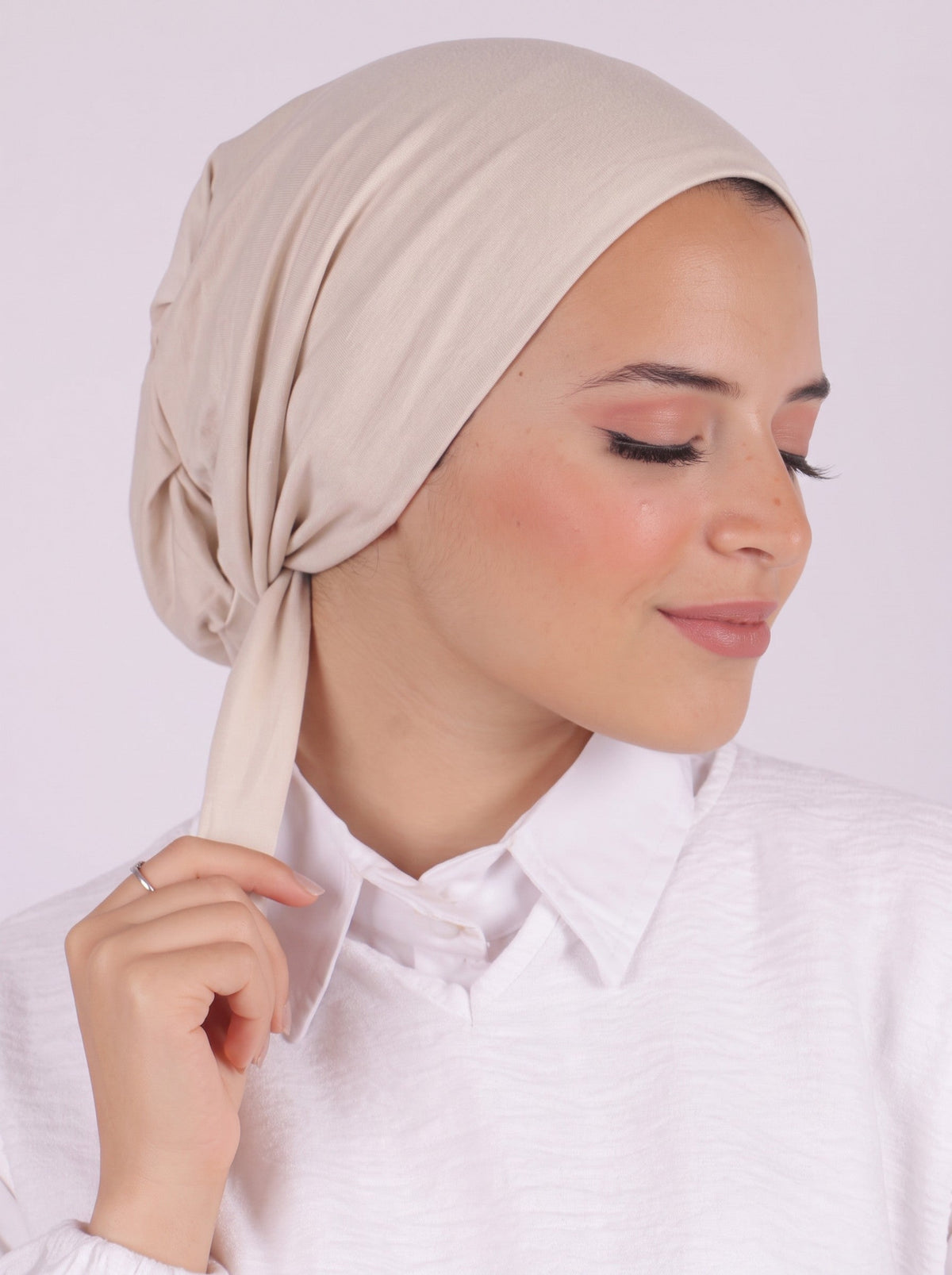 Seamless Tie Bonnet - Light Beige