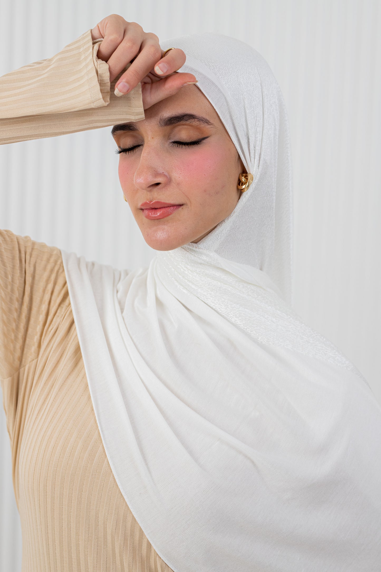 Shiny Jacquard Scarf Off White