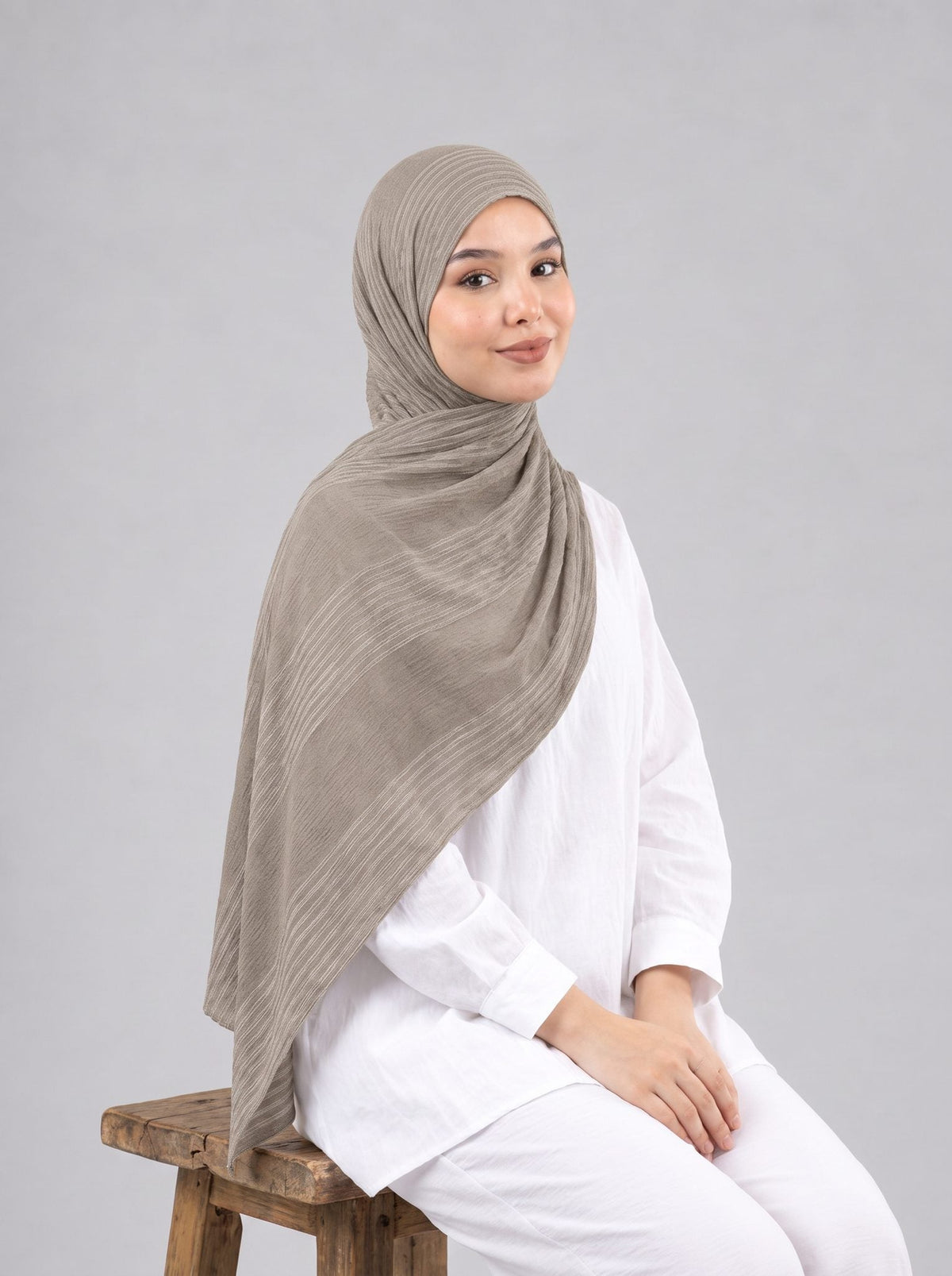 Cotton Stripe Border Kuwaiti Scarf in Beige #Color_Beige