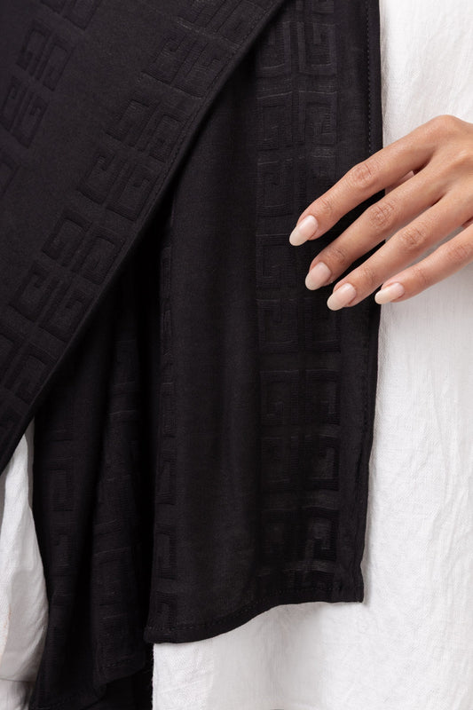 Maze Kuwaiti Scarf in Black #Color_Black