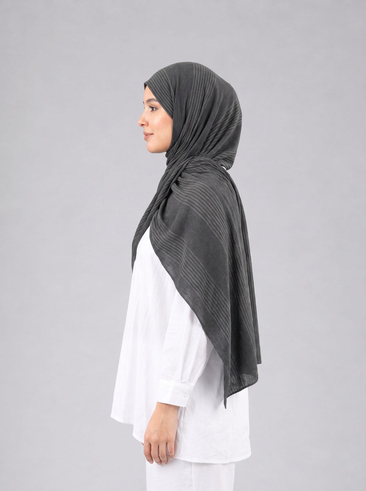 Cotton Stripe Border Kuwaiti Scarf in Black #Color_Black