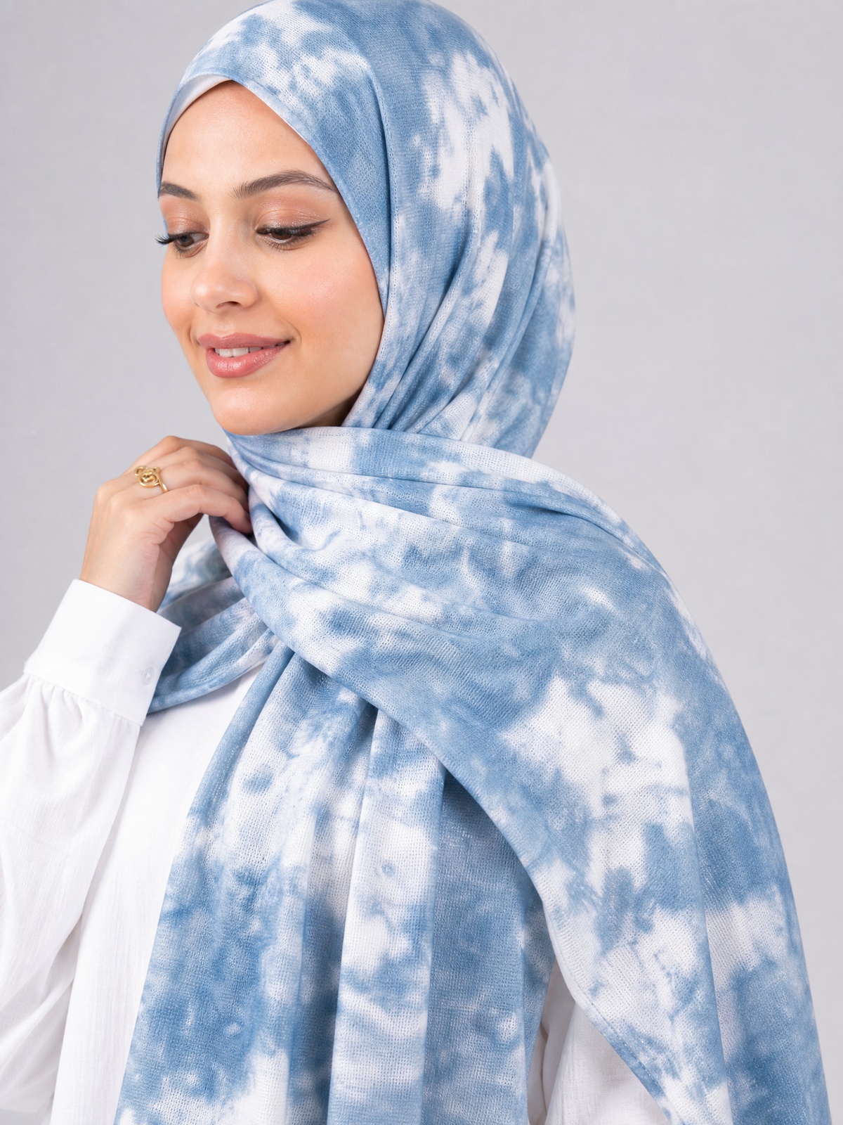 Blue Marble Sponge Scarf