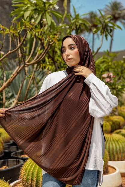 Comfort Jacquard Kuwaiti Scarf in Brown #Color_Brown