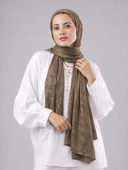Soft Crinkle Scarf in Dark Beige #Color_Dark Beige