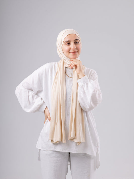 Jel Scarf and Bonnet Set in Light Beige #Color_Light Beige