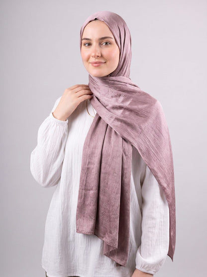 Moon Glow Crushed Satin Scarf in Mauve #Color_Mauve