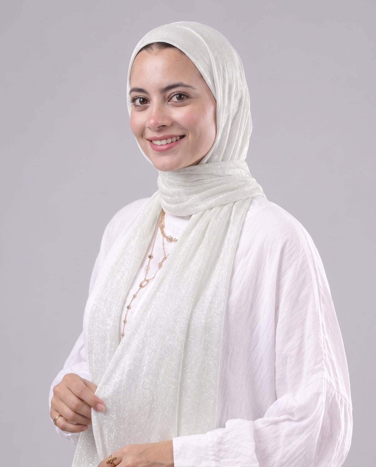Soft Crinkle Scarf in Off White #Color_Off White