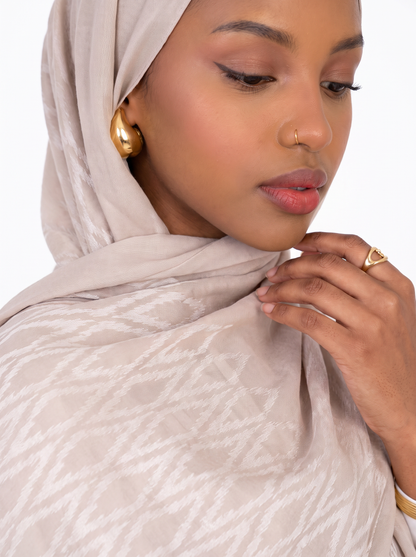 Samarkand Kuwaiti Scarf in Light Beige #Color_Light Beige