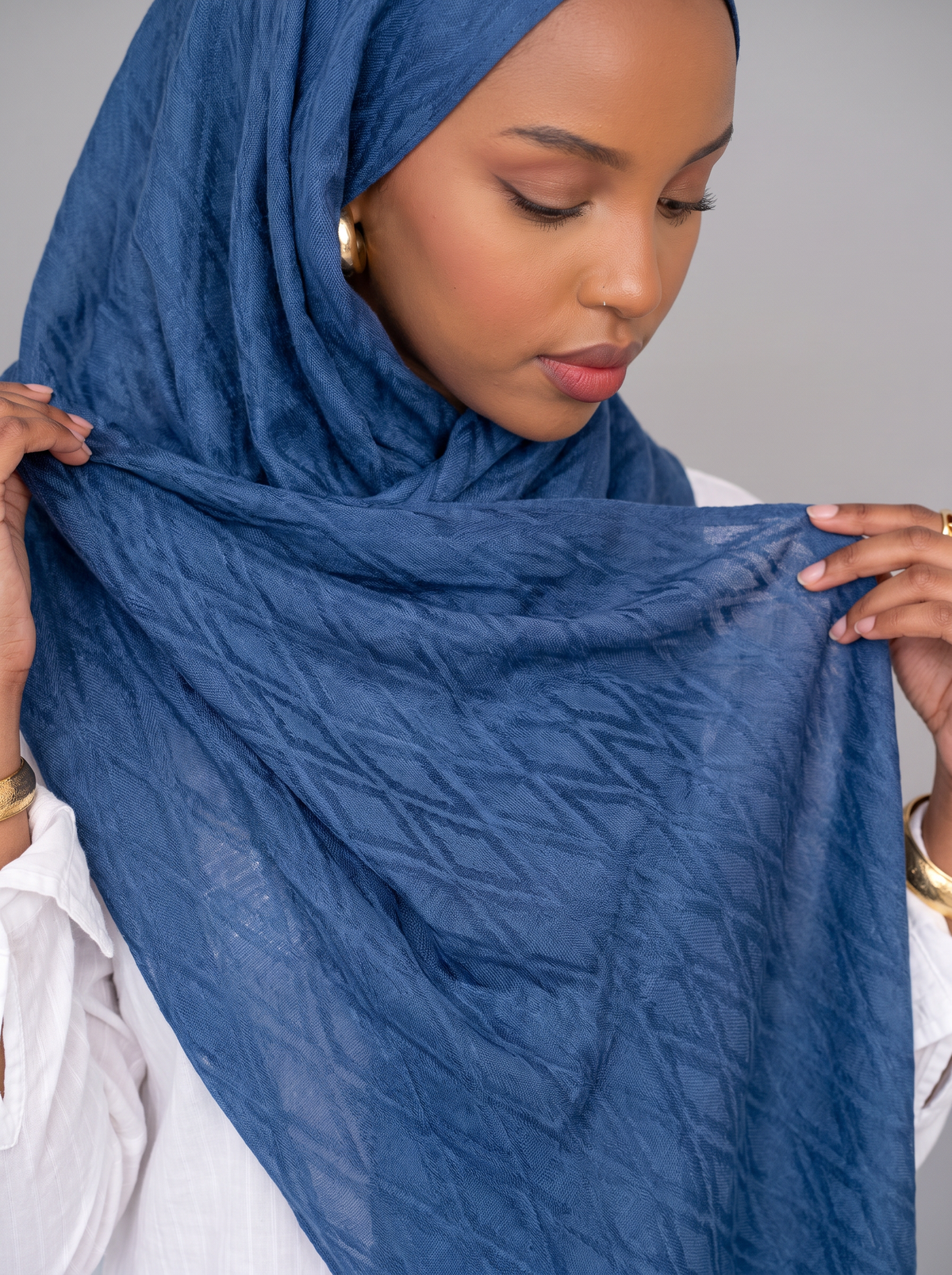 Samarkand Kuwaiti Scarf in Navy #Color_Navy