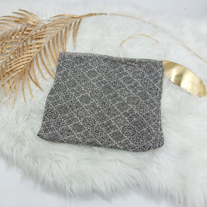 Printed Kashmiri Line Grid