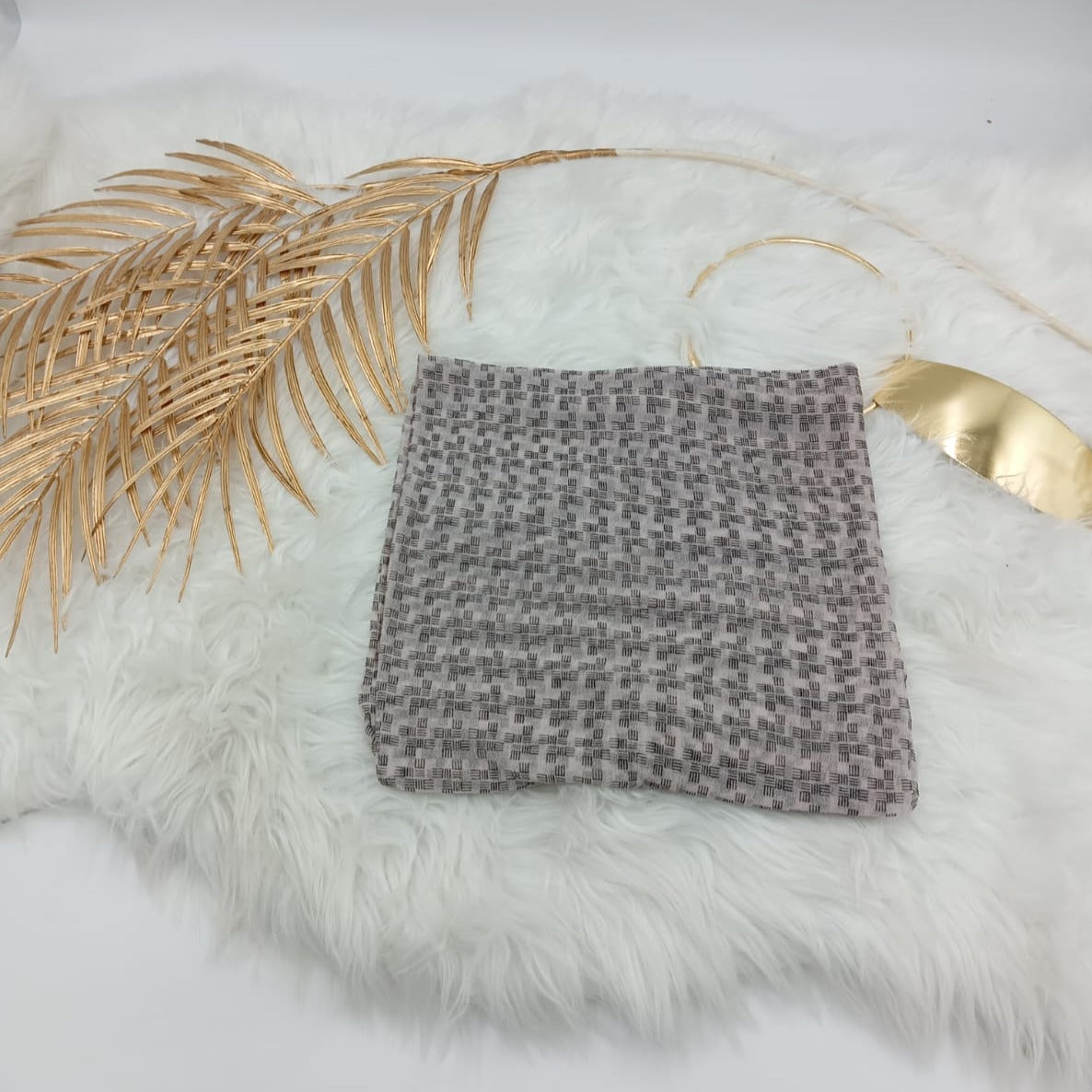 Printed Kashmiri Line Grid