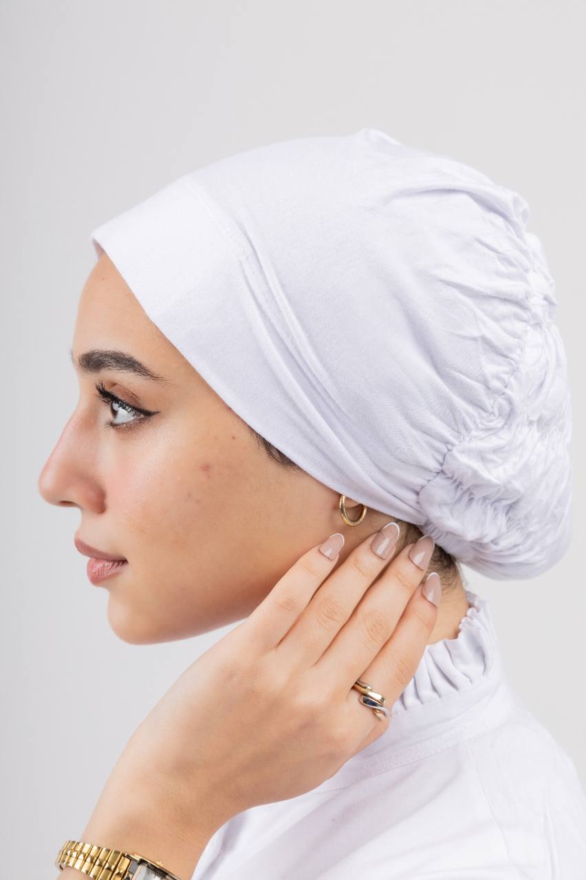 Ruche Back Kuwaiti Bonnet in White #Color_White