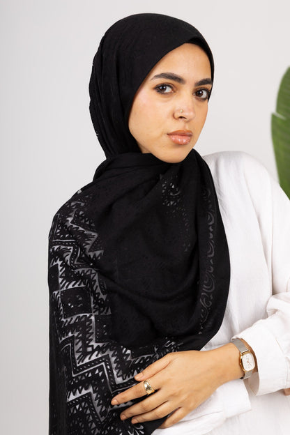 Atlas Devore Kuwaiti Scarf in Black #Color_Black