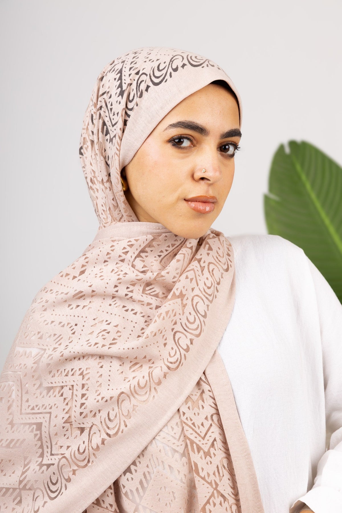 Atlas Devore Kuwaiti Scarf in Blush Beige #Color_Blush Beige