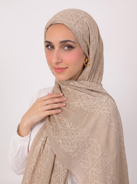 Anagram Weave Kuwaiti Scarf in Beige #Color_Beige