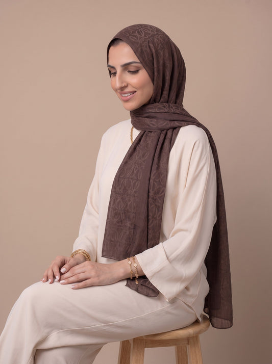 Anagram Weave Kuwaiti Scarf in Brown #Color_Brown