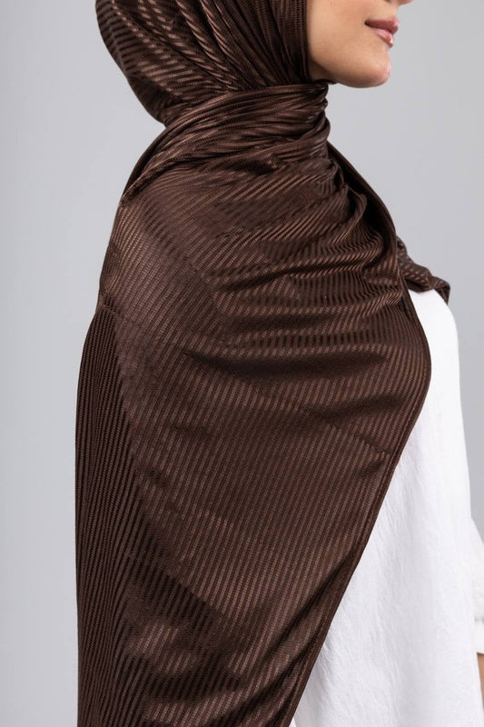 Mirage Pleat Kuwaiti Scarf in Brown #Color_Brown