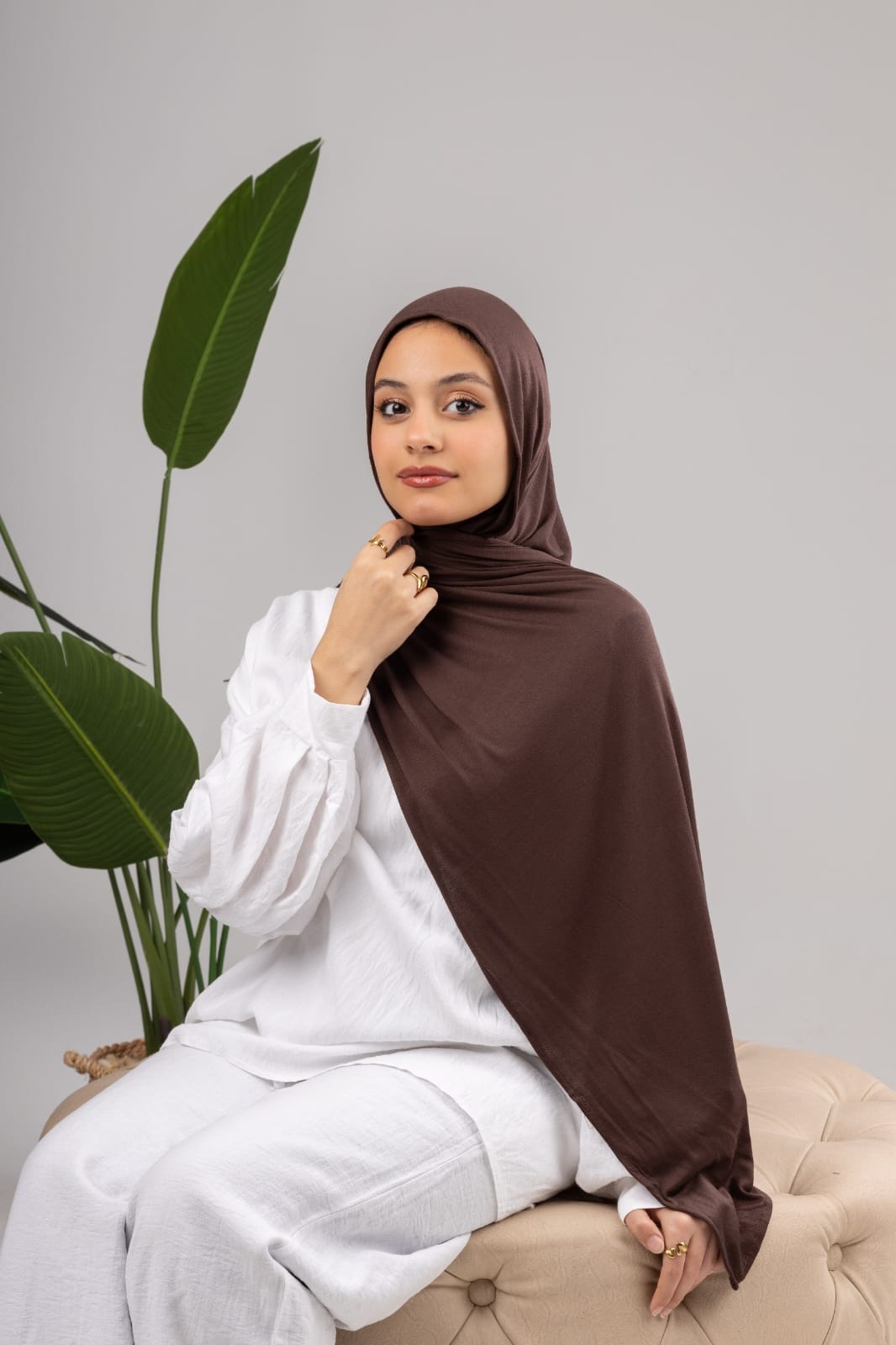 Pure Jersey Kuwaiti Scarf in Brown #Color_Brown