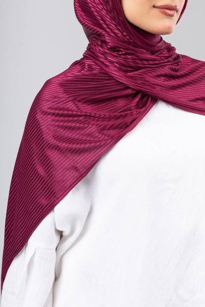 Mirage Pleat Kuwaiti Scarf in Burgundy #Color_Burgundy