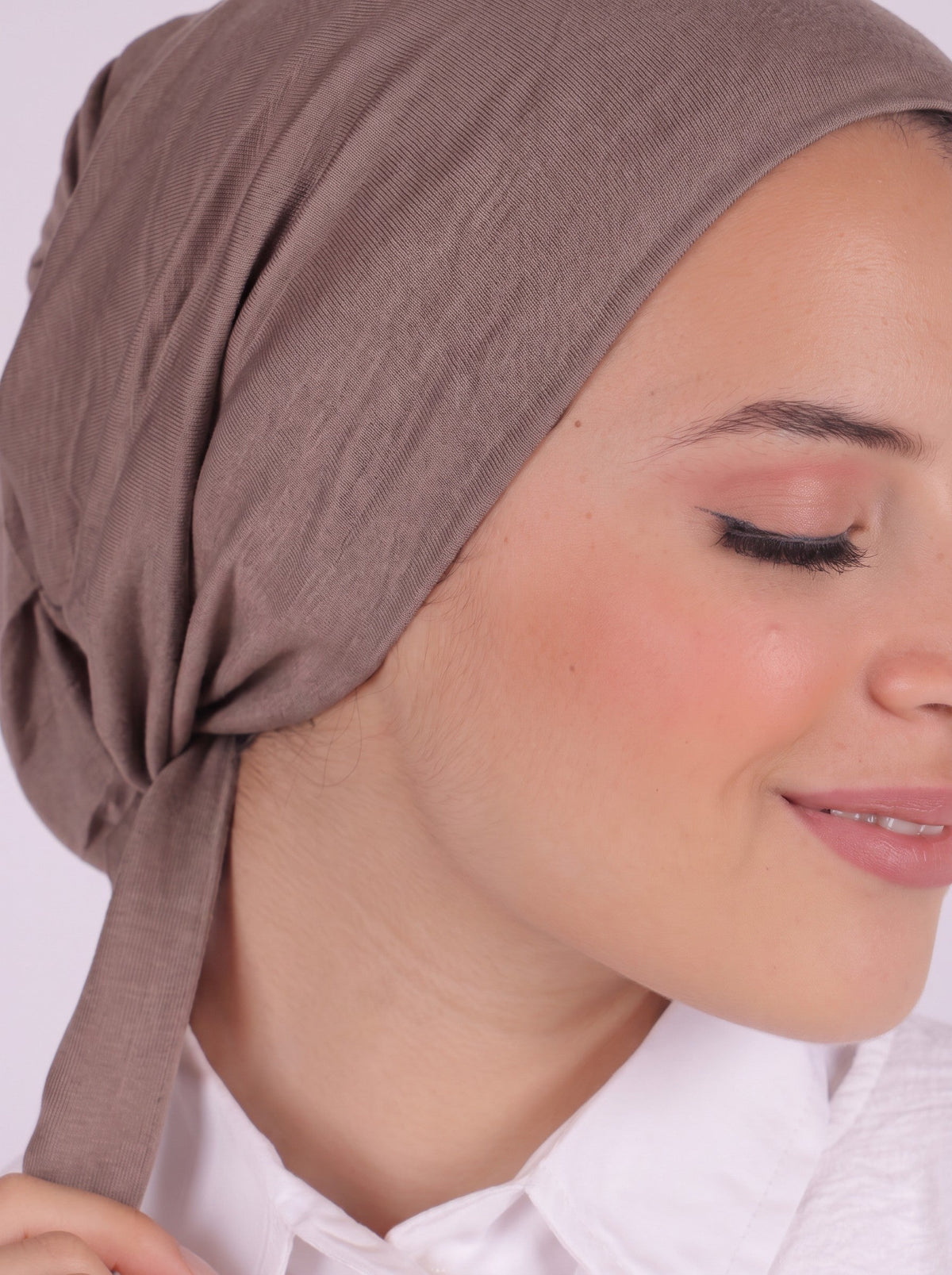 Seamless Tie Bonnet - Cafe