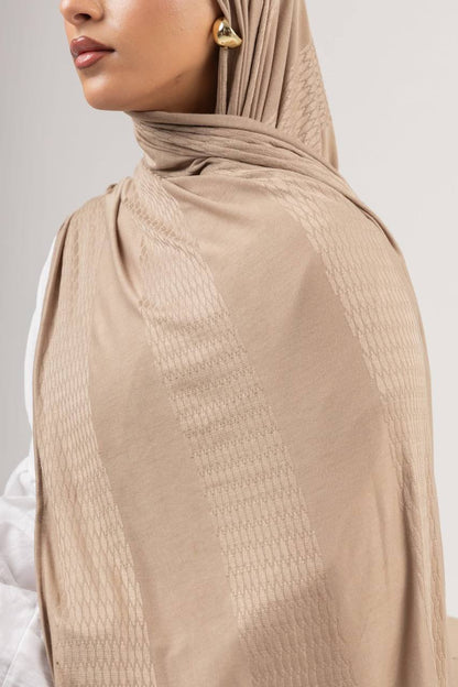 Desert Scale Kuwaiti Scarf in Camel #Color_Camel