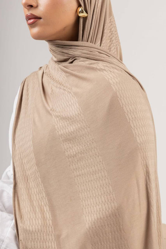 Desert Scale Kuwaiti Scarf in Camel #Color_Camel