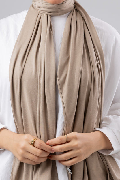 Jel Scarf and Bonnet Set in Light Cafe #Color_Light Cafe