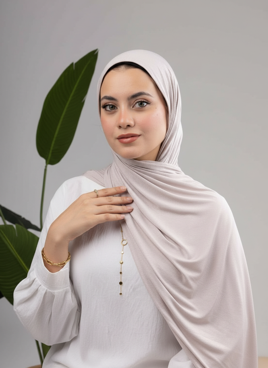 Pure Jersey Kuwaiti Scarf in Light Grey #Color_Light Grey