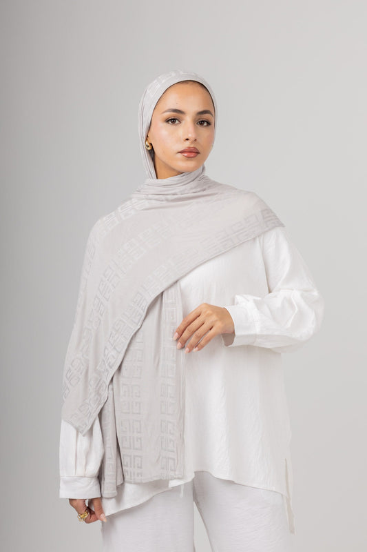 Maze Kuwaiti Scarf in Light Grey #Color_Light Grey