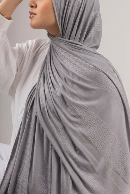 Desert Scale Kuwaiti Scarf in Off White #Color_Off White