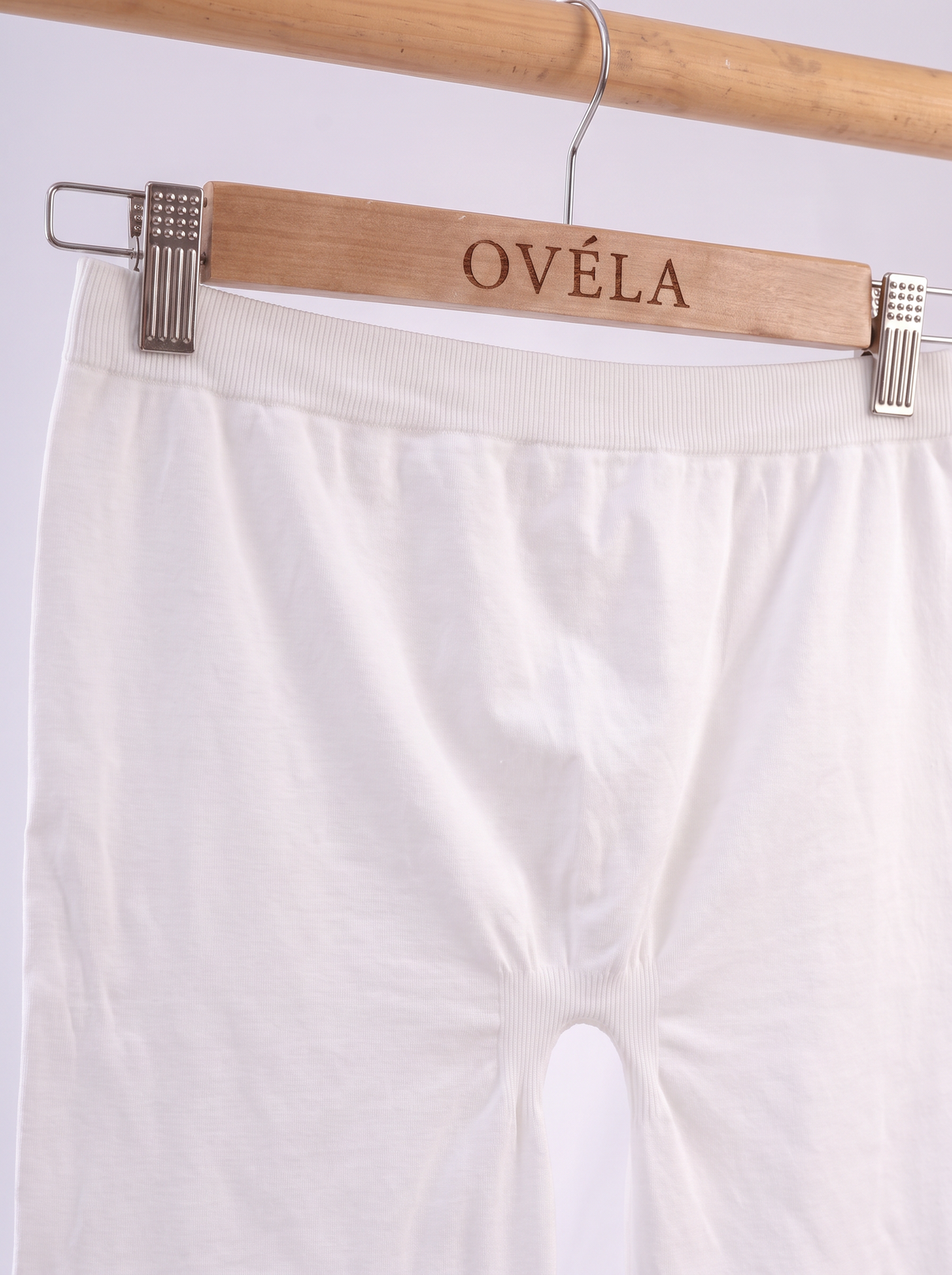 Smooth Layer Seamless Shorts in Off White #Color_Off White