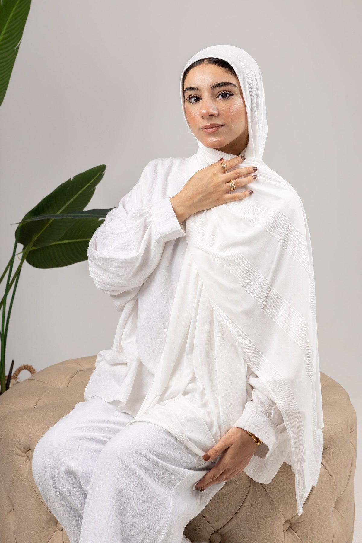 Diamond Stripe Kuwaiti Scarf in Off White #Color_Off White