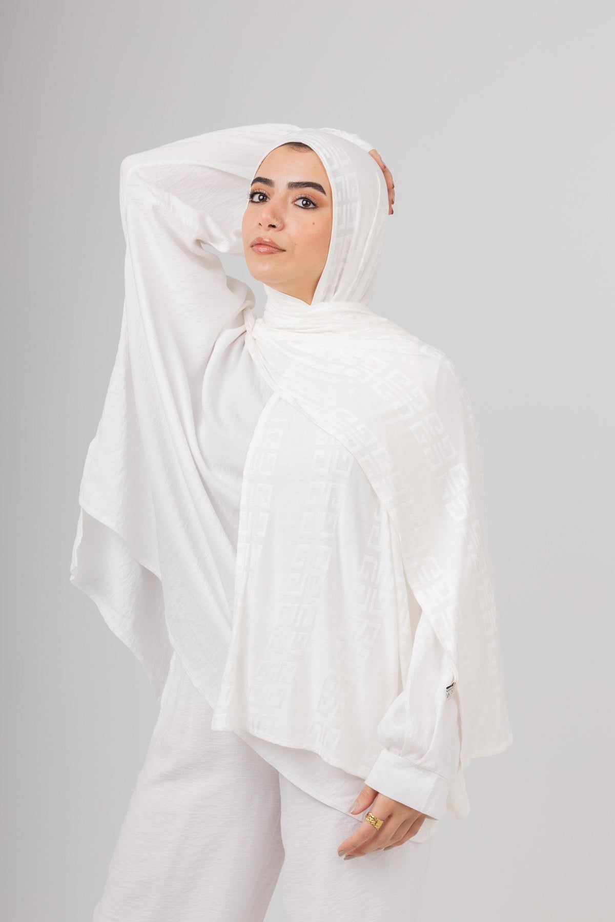 Maze Kuwaiti Scarf in Off White #Color_Off White