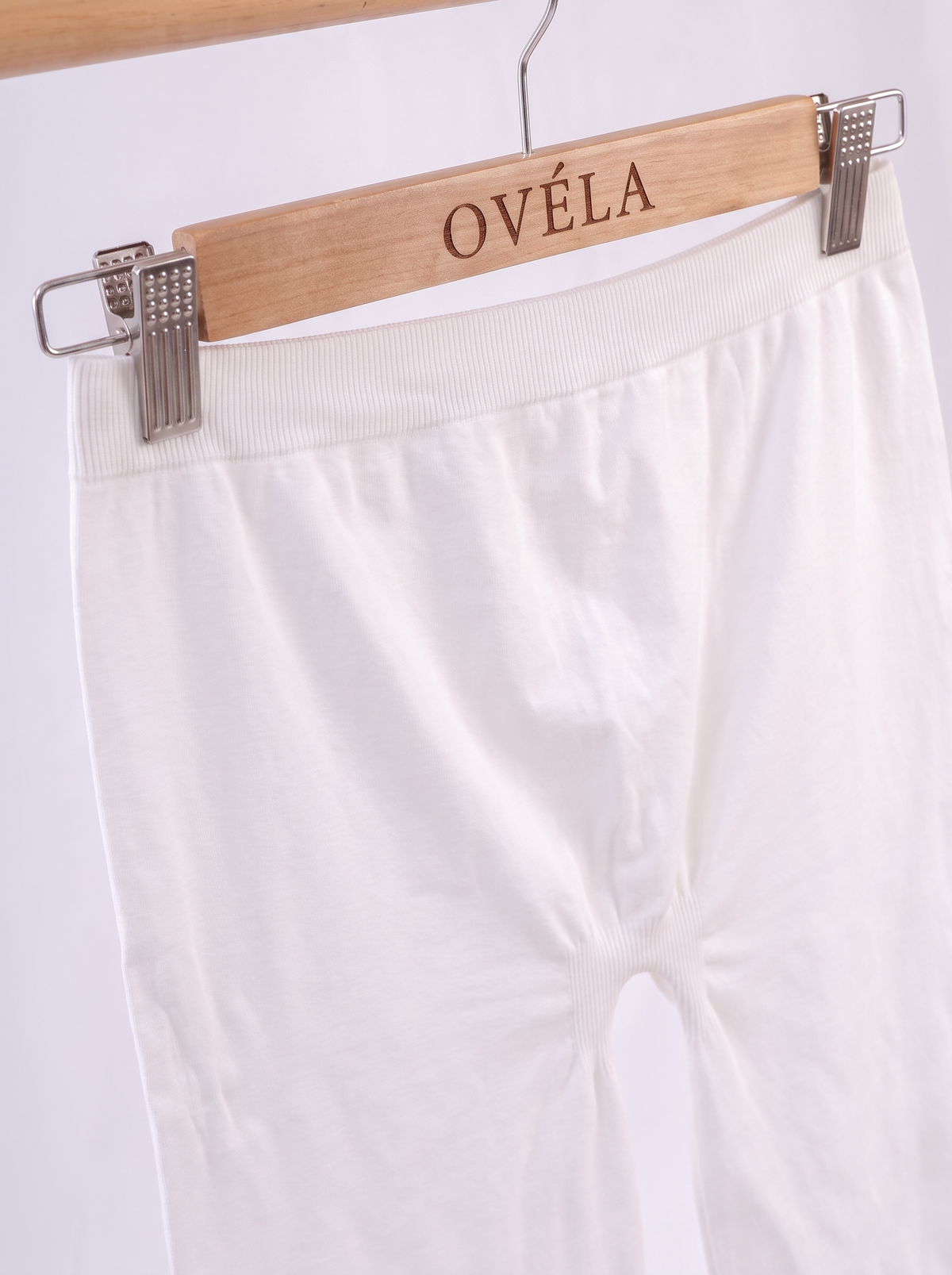 Smooth Layer Seamless Shorts in Off White #Color_Off White