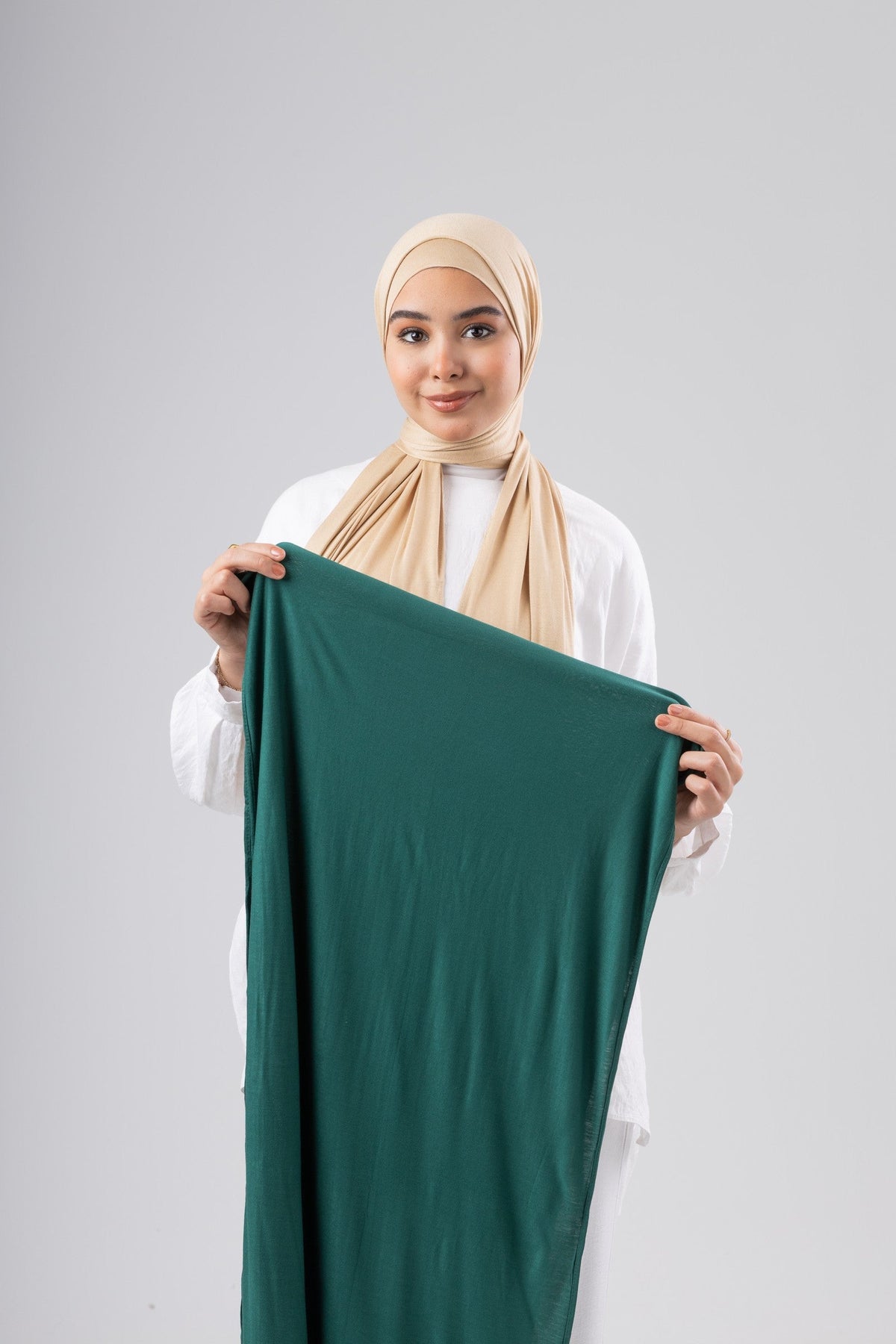 Jel Scarf and Bonnet Set in Olive #Color_Olive