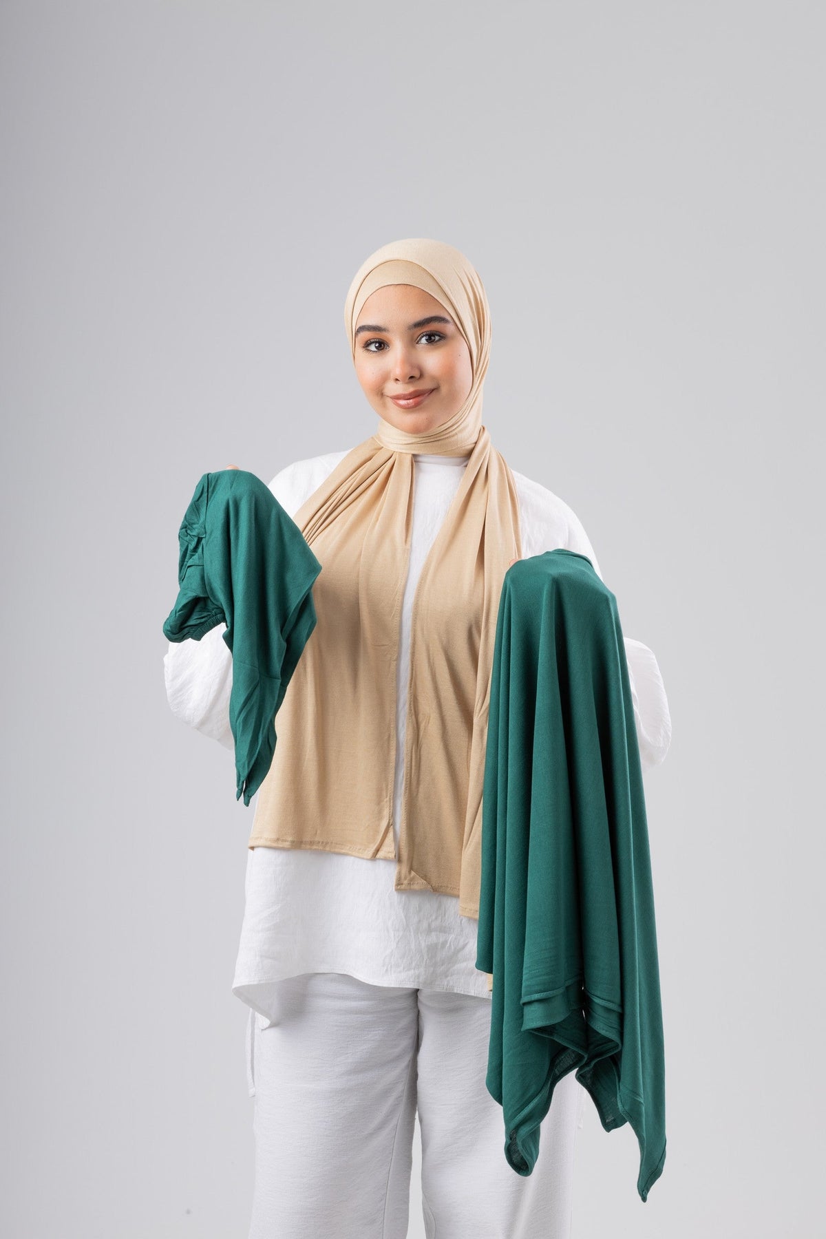 Jel Scarf and Bonnet Set in Olive #Color_Olive