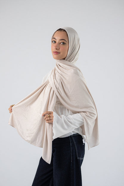 Shiny Jacquard Scarf Beige