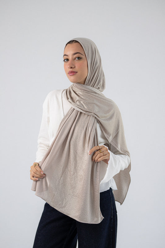 Shiny Jacquard Scarf Gold