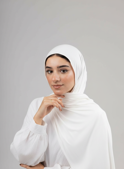 Pure Jersey Kuwaiti Scarf in White #Color_White