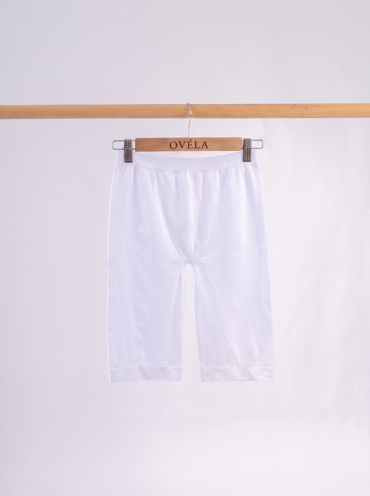 Smooth Layer Seamless Shorts in White #Color_White