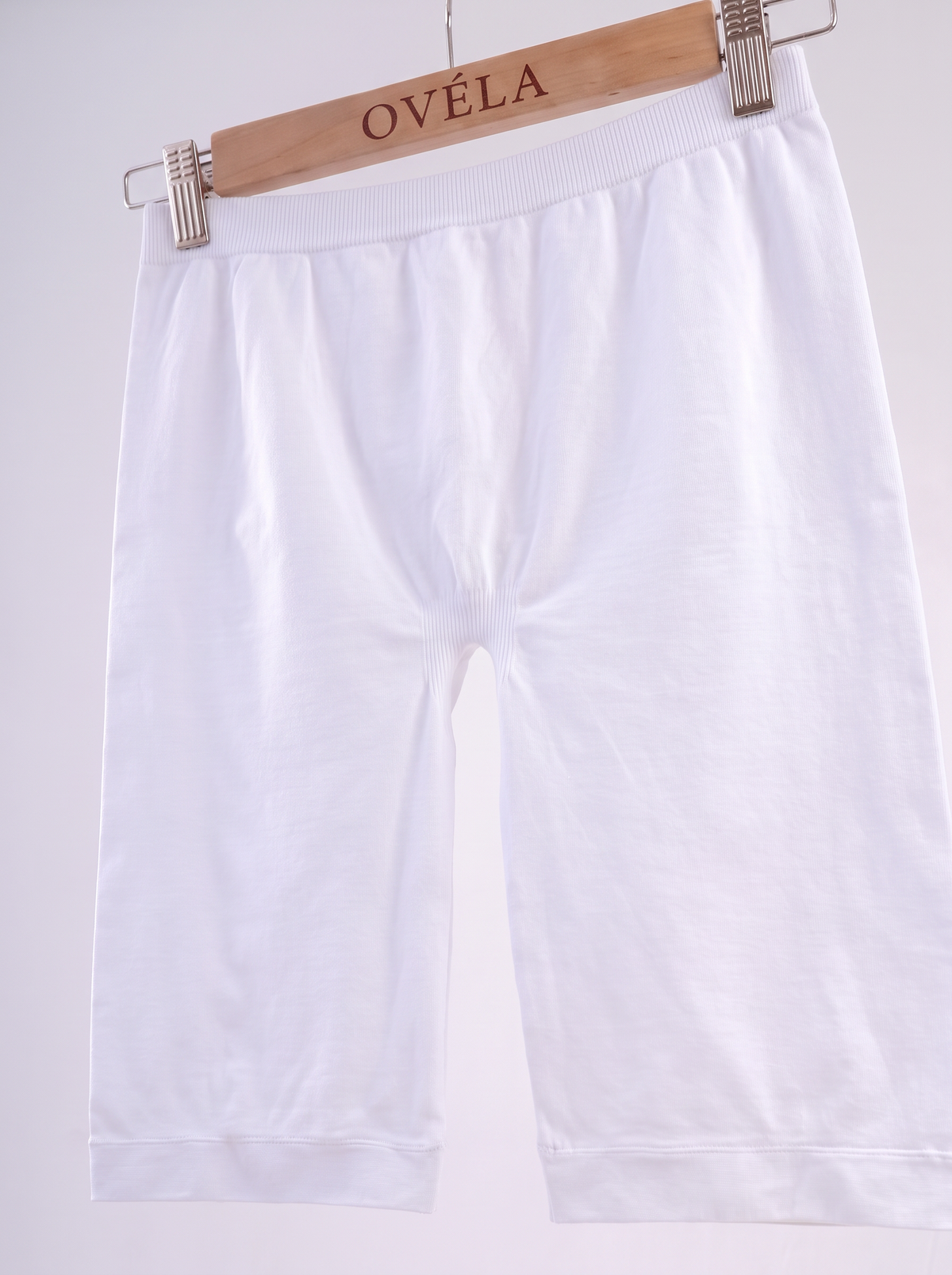 Smooth Layer Seamless Shorts in White #Color_White